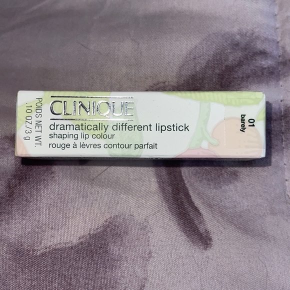 Clinique dramatically different lipstick - Picture 1 of 2
